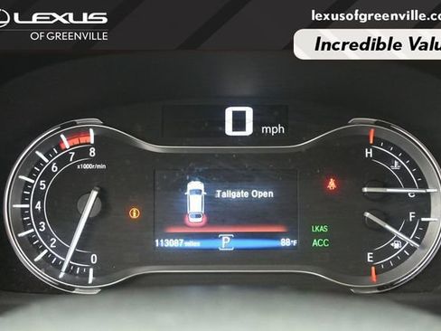 Used 2018 Honda Pilot Touring image 11