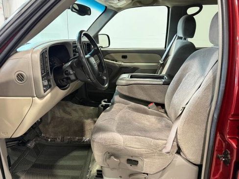 Used 2002 Chevrolet Suburban LS w/ Trailer Pkg image 14