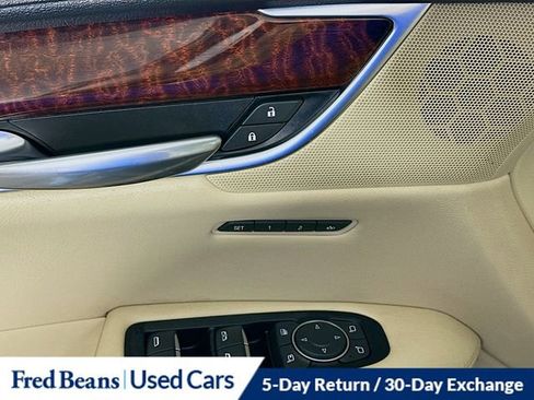 Used 2018 Cadillac XT5 Luxury w/ Driver Awareness Package image 20