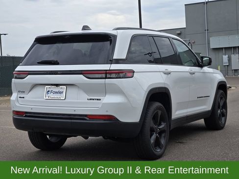 Used 2023 Jeep Grand Cherokee Limited w/ Luxury Tech Group II AWD/4WD image 7