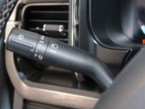 New 2026 Ford F250 Lariat w/ Black Appearance Package image 39