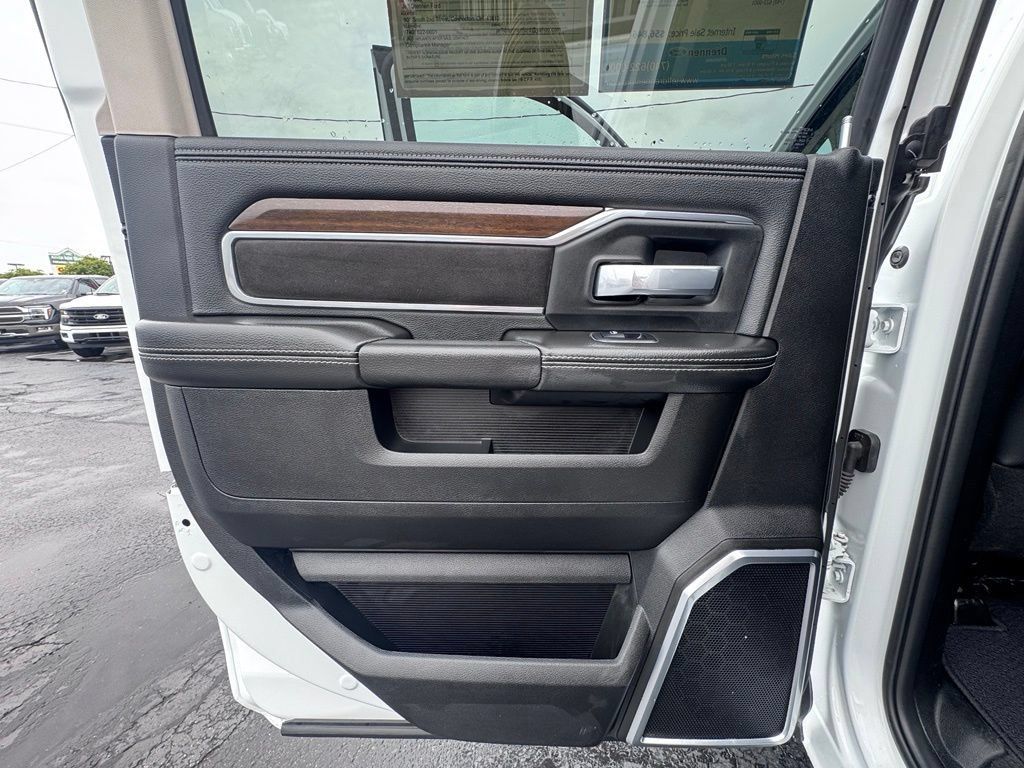 Used 2024 RAM 2500 Laramie w/ Safety Group AWD/4WD image 20