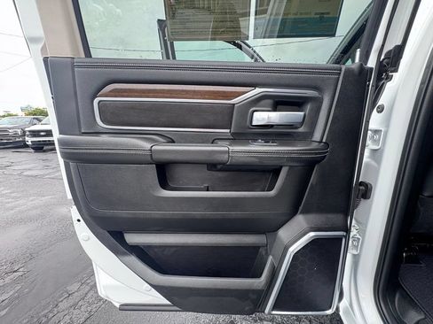 Used 2024 RAM 2500 Laramie w/ Safety Group AWD/4WD image 20