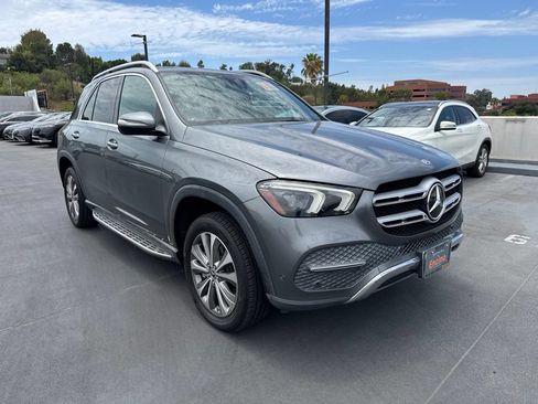Used 2020 Mercedes-Benz GLE 350 4MATIC image 3