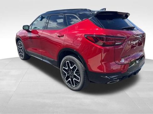 Used 2025 Chevrolet Blazer RS AWD/4WD image 8