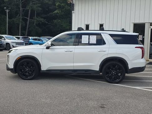 Used 2023 Hyundai Palisade XRT FWD image 2