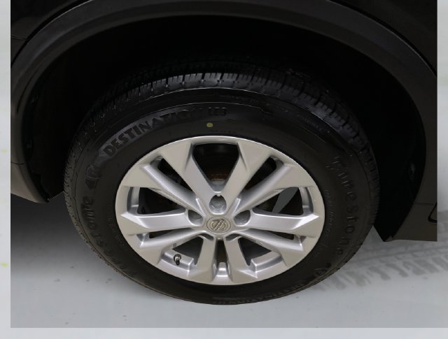 Used 2015 Nissan Rogue SV w/ SV Premium Package AWD/4WD image 17