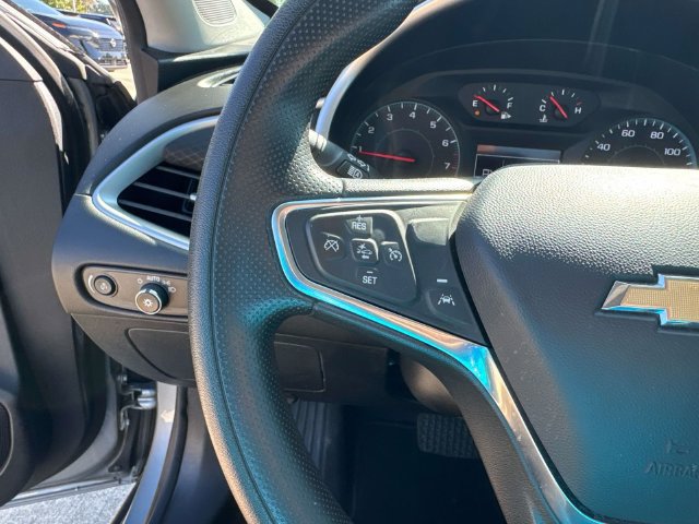 Used 2024 Chevrolet Malibu LT FWD image 28