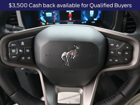 New 2025 Ford Bronco Badlands image 9