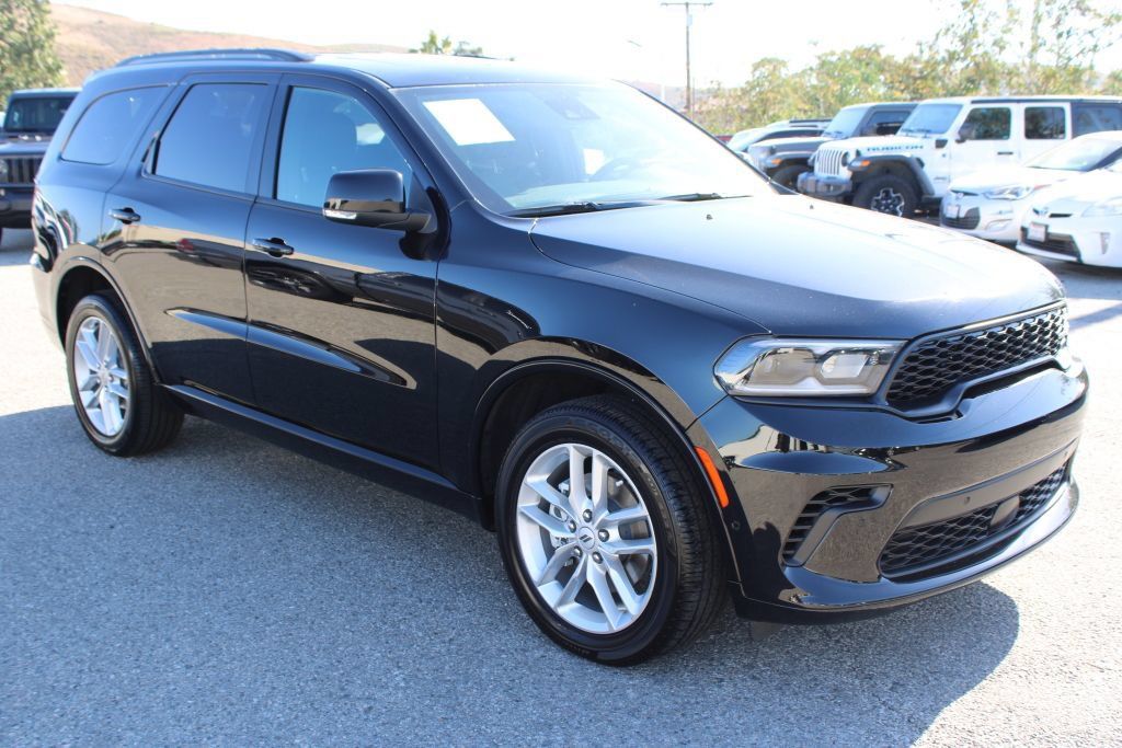 Used 2026 Dodge Durango GT AWD/4WD image 3