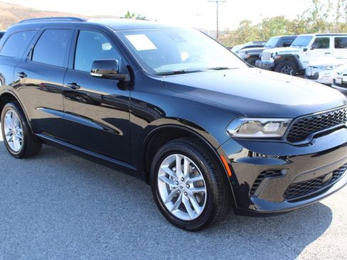 Used 2026 Dodge Durango GT AWD/4WD image 3