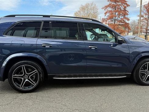 Used 2024 Mercedes-Benz GLS 450 4MATIC w/ AMG Line Exterior image 5