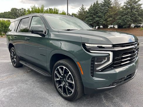 Used 2025 Chevrolet Tahoe RST w/ Comfort Package AWD/4WD image 19