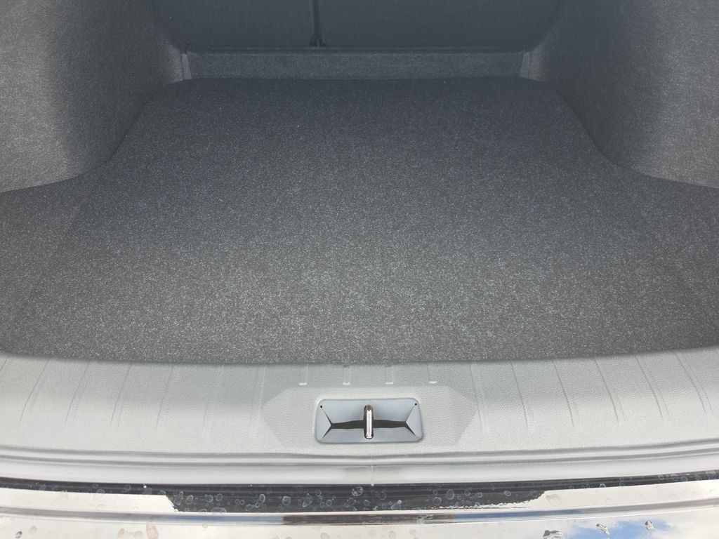 New 2027 Nissan Sentra SV w/ Floor Mat Package FWD image 27