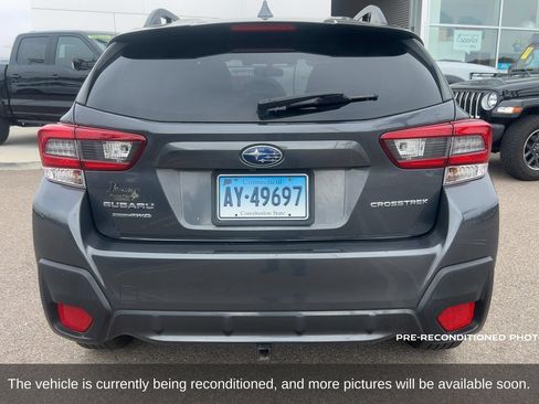 Used 2020 Subaru Crosstrek 2.0i Premium w/ Moonroof Package 1 AWD/4WD image 7
