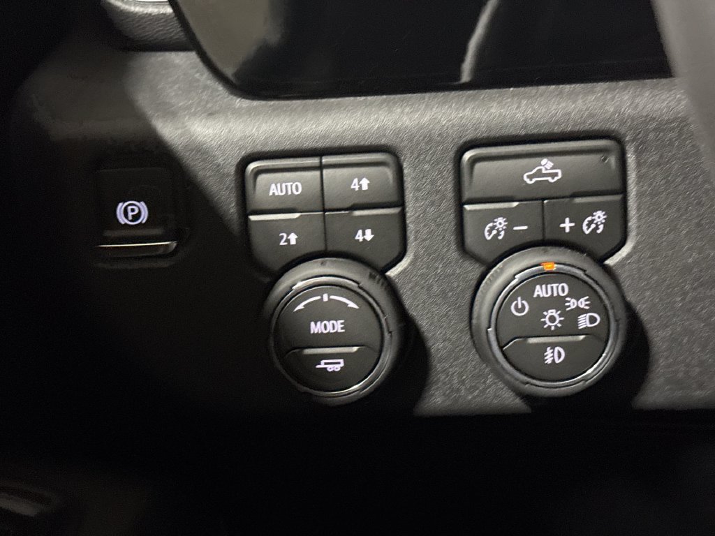 New 2026 Chevrolet Silverado 1500 RST w/ Z71 Off-Road Package AWD/4WD image 19