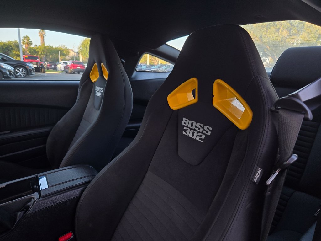 Used 2013 Ford Mustang Boss 302 w/ Boss 302 Accessory Pkg RWD image 15
