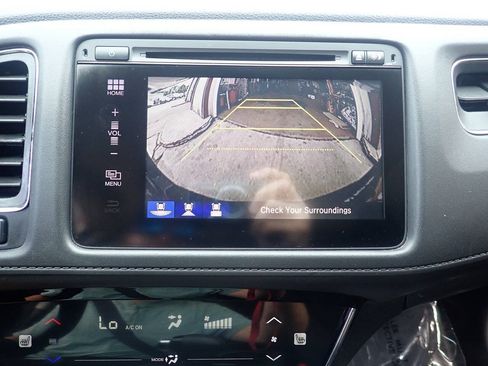 Used 2017 Honda HR-V EX image 6
