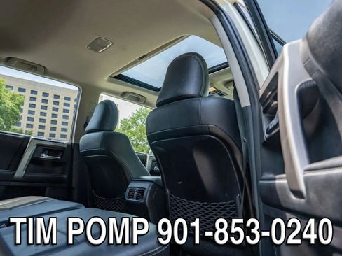 Used 2015 Toyota 4Runner Limited AWD/4WD image 17