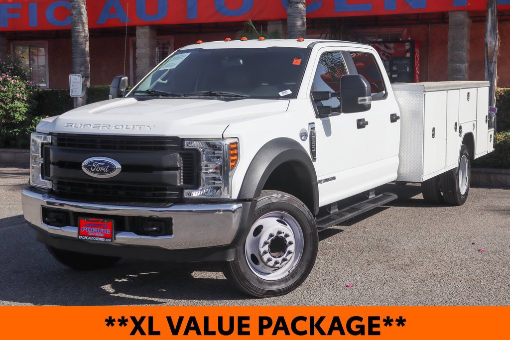 Used 2018 Ford F550 2WD Crew Cab Super Duty image 4
