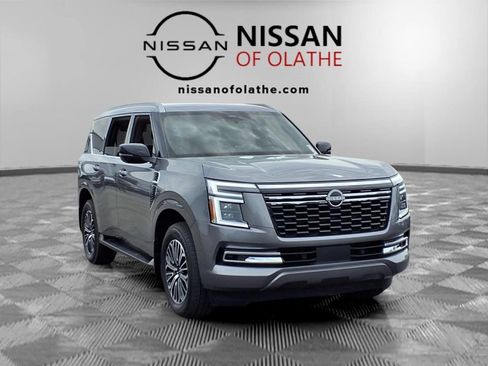 Used 2026 Nissan Armada SL AWD/4WD image 32