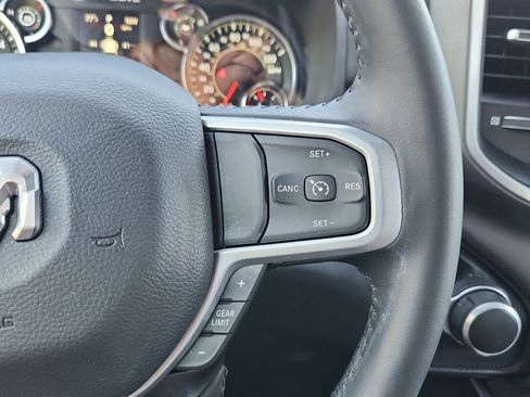 Used 2023 RAM 1500 Big Horn AWD/4WD image 22