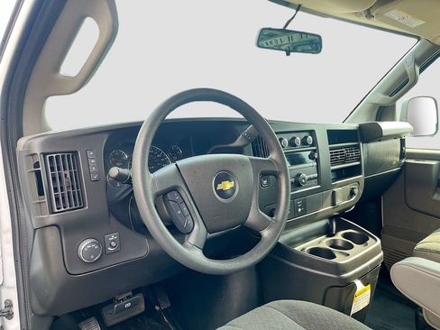 Used 2023 Chevrolet Express 2500 w/ Driver Convenience Package RWD image 9