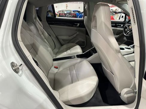 Used 2017 Porsche Panamera 4S w/ Sport Package image 20