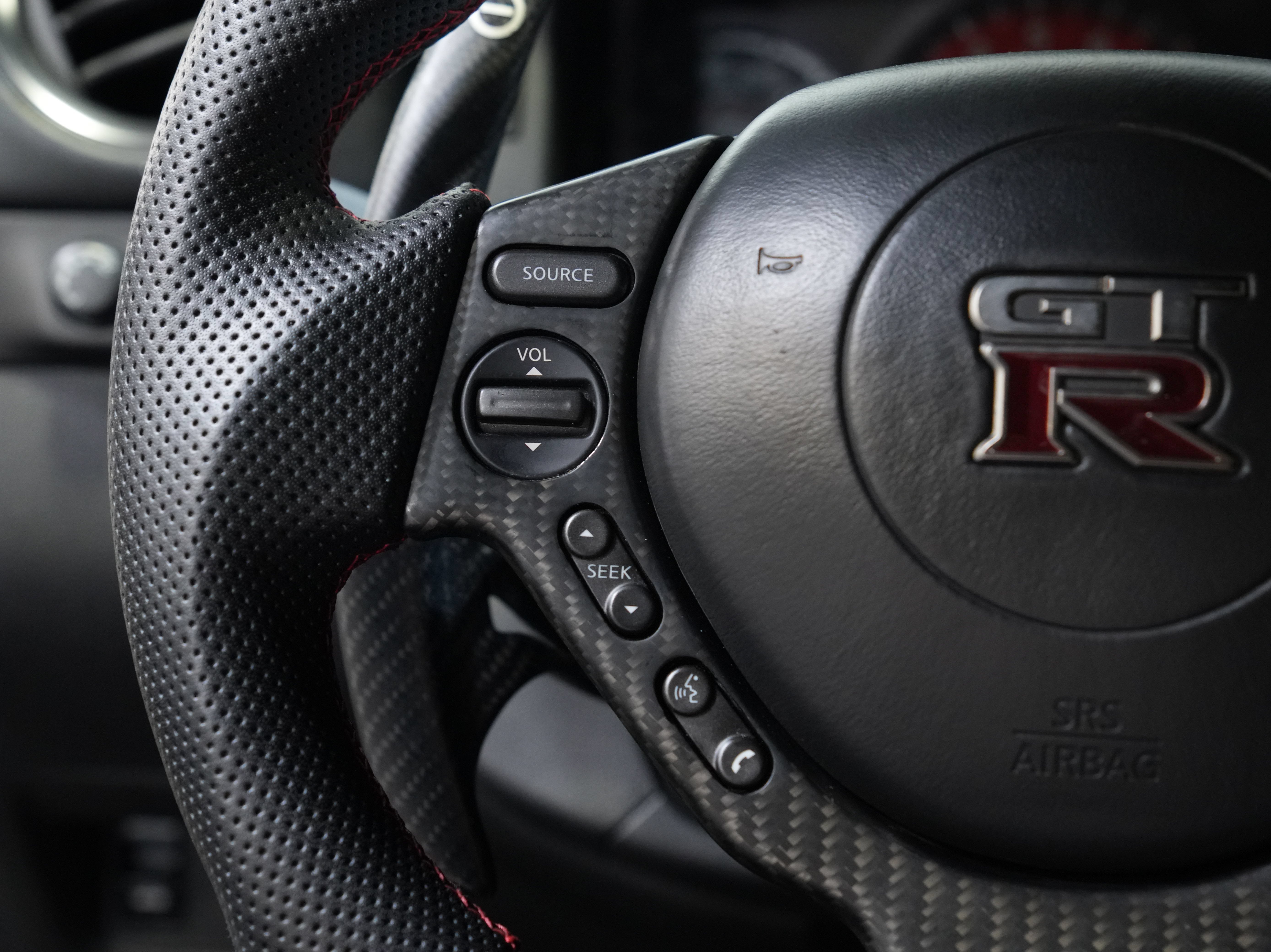 Used 2016 Nissan GT-R NISMO AWD/4WD image 37