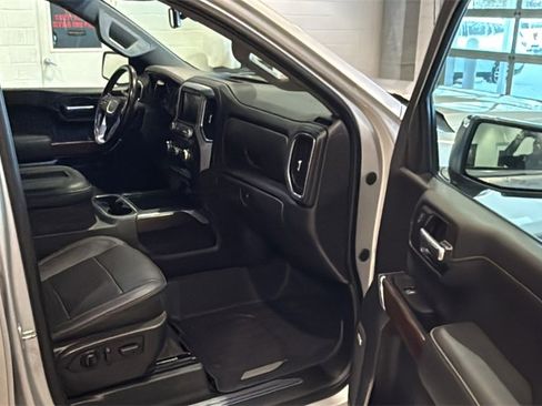 Used 2022 GMC Sierra 1500 SLT w/ SLT Premium Plus Package image 12