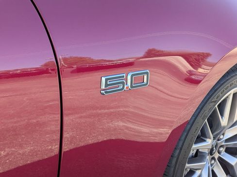 Used 2025 Ford Mustang GT Premium RWD image 25