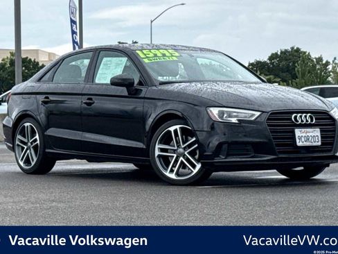 Used 2019 Audi A3 2.0T Premium image 29