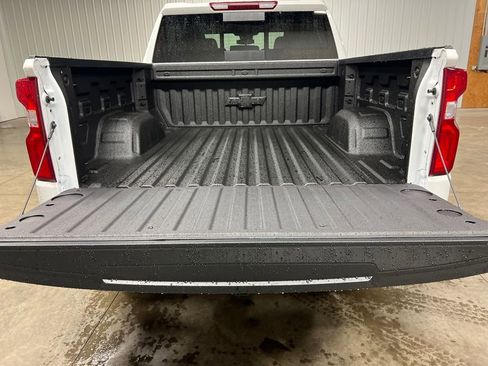 New 2026 Chevrolet Silverado 1500 LT Trail Boss w/ LT Trail Boss Premium Package AWD/4WD image 11