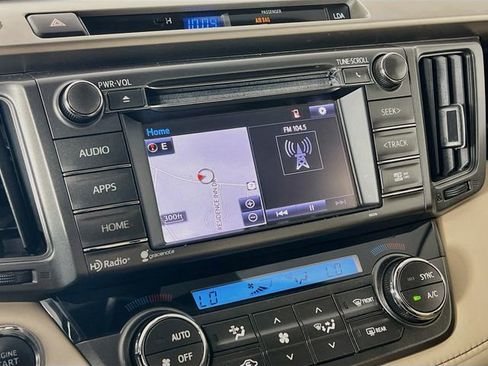 Used 2014 Toyota RAV4 Limited w/ Technology Package FWD image 15