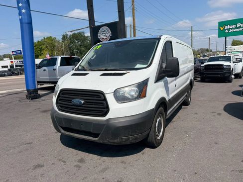 Used 2019 Ford Transit 150 130 Low Roof RWD image 4