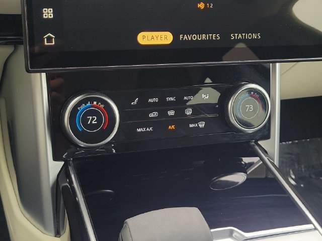 Used 2023 Land Rover Range Rover SE AWD/4WD image 29