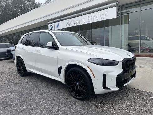 Certified 2024 BMW X5 sDrive40i w/ M Sport Package image 1