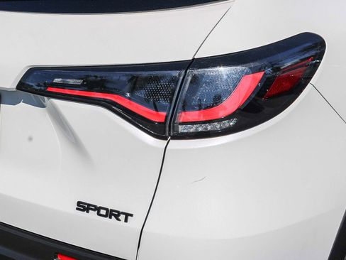 Certified 2023 Honda HR-V Sport image 10