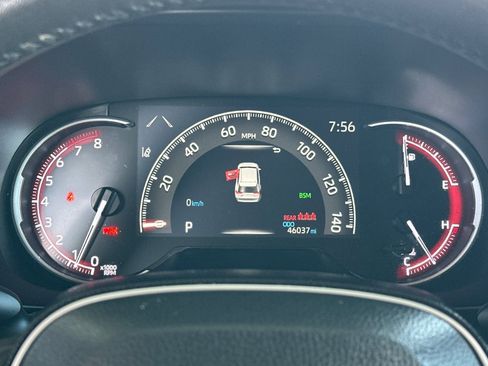 Used 2023 Toyota RAV4 XLE Premium image 27