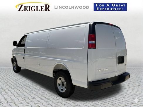 New 2026 GMC Savana 2500 Extended w/ Safety Package RWD image 39