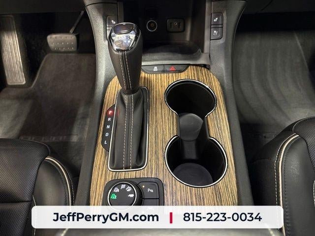 Used 2019 GMC Acadia Denali w/ Technology Package AWD/4WD image 17