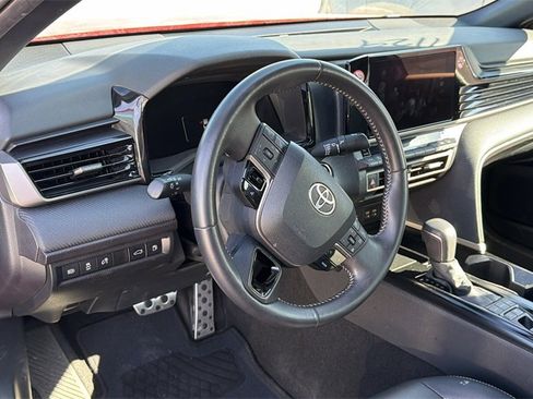 Certified 2025 Toyota Camry SE image 7