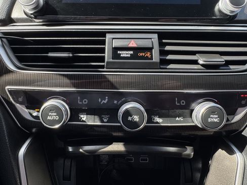 Used 2022 Honda Accord Sport image 25