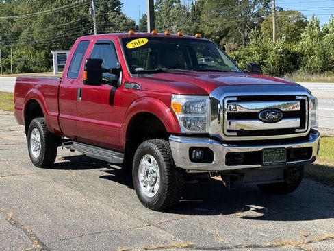 Used 2014 Ford F250 XLT w/ Snow Plow Prep Package image 2
