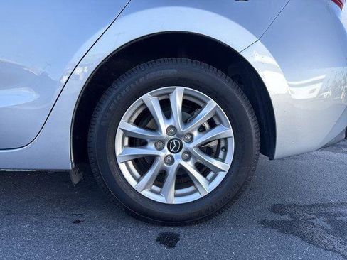 Used 2017 MAZDA MAZDA3 Sport w/ Preferred Equipment Package image 3