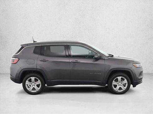 Used 2023 Jeep Compass Sport AWD/4WD image 8