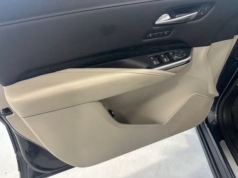 Used 2021 Cadillac XT4 Premium Luxury w/ Sun And Sound Package AWD/4WD image 24