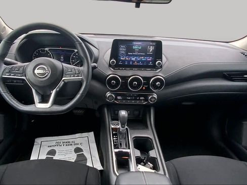 Used 2025 Nissan Sentra SV w/ All-Weather Package FWD image 15