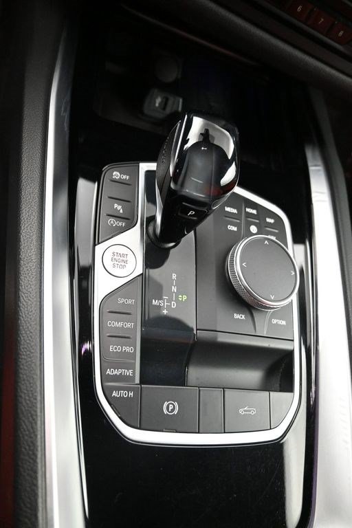 Used 2021 BMW Z4 M40i w/ Executive Package RWD image 11