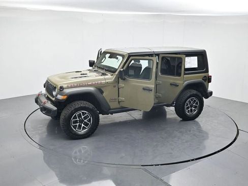Used 2025 Jeep Wrangler Unlimited Rubicon w/ Safety Group image 51